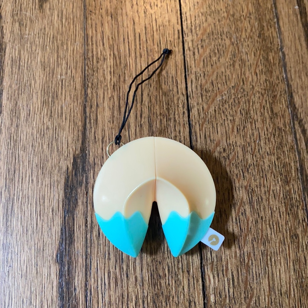 Fortune cookie, peach bracelet
